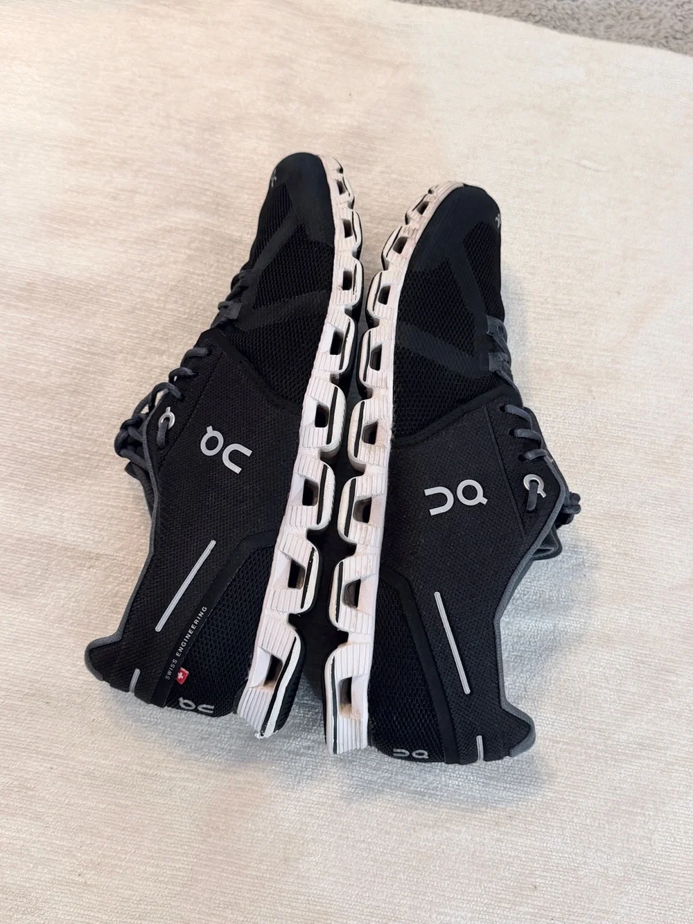 On Running cloud black